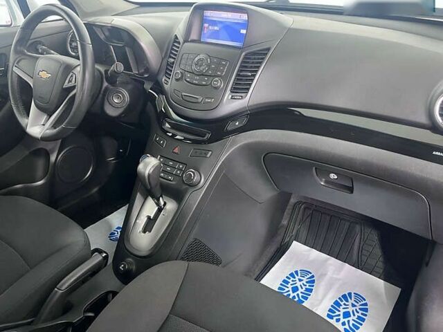 Шевроле Орландо, объемом двигателя 2 л и пробегом 127 тыс. км за 12850 $, фото 12 на Automoto.ua