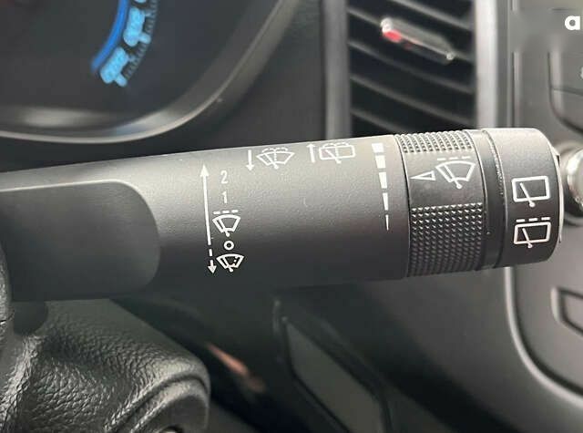 Шевроле Орландо, об'ємом двигуна 2 л та пробігом 166 тис. км за 11850 $, фото 18 на Automoto.ua