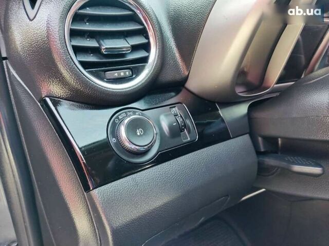 Шевроле Орландо, об'ємом двигуна 2 л та пробігом 212 тис. км за 10490 $, фото 17 на Automoto.ua