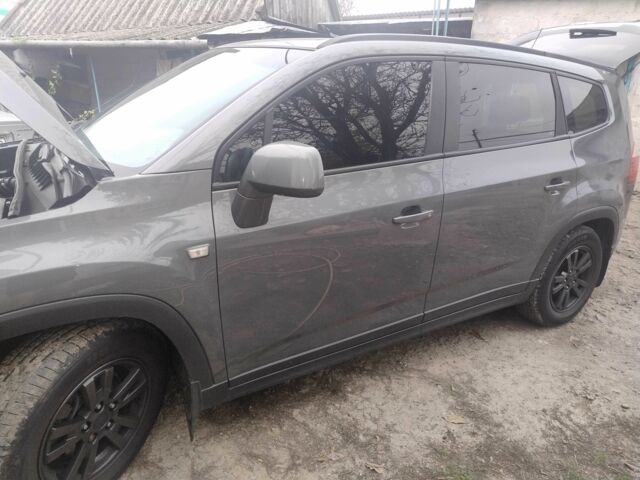 Серый Шевроле Орландо, объемом двигателя 1.8 л и пробегом 168 тыс. км за 8200 $, фото 11 на Automoto.ua