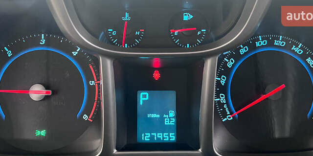 Серый Шевроле Орландо, объемом двигателя 2 л и пробегом 127 тыс. км за 12850 $, фото 9 на Automoto.ua