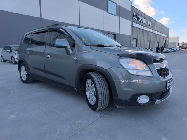 Серый Шевроле Орландо, объемом двигателя 2 л и пробегом 234 тыс. км за 10190 $, фото 2 на Automoto.ua