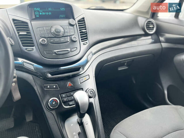 Серый Шевроле Орландо, объемом двигателя 2 л и пробегом 199 тыс. км за 8500 $, фото 14 на Automoto.ua