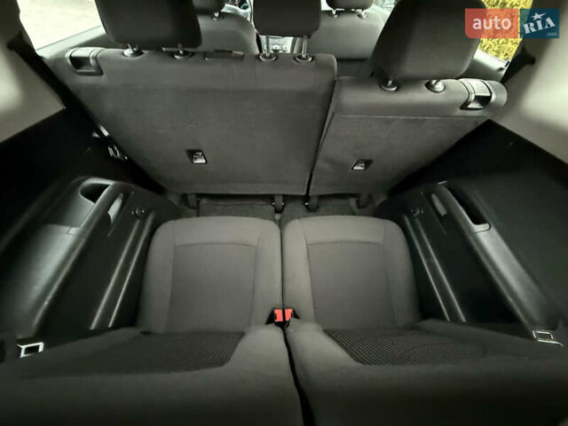 Серый Шевроле Орландо, объемом двигателя 1.8 л и пробегом 217 тыс. км за 7500 $, фото 37 на Automoto.ua