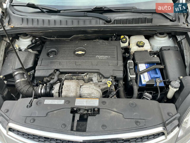 Серый Шевроле Орландо, объемом двигателя 2 л и пробегом 199 тыс. км за 8500 $, фото 23 на Automoto.ua