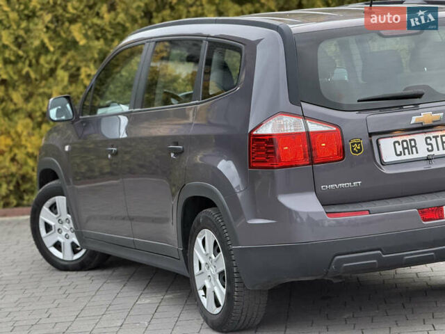 Серый Шевроле Орландо, объемом двигателя 1.8 л и пробегом 217 тыс. км за 7500 $, фото 18 на Automoto.ua