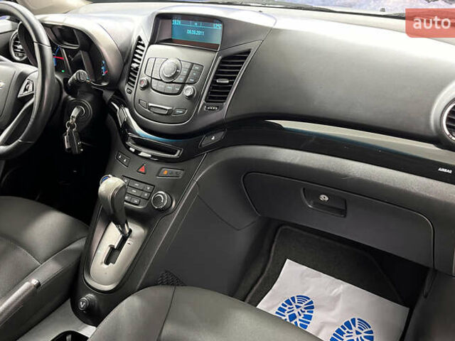 Серый Шевроле Орландо, объемом двигателя 2 л и пробегом 166 тыс. км за 11850 $, фото 16 на Automoto.ua