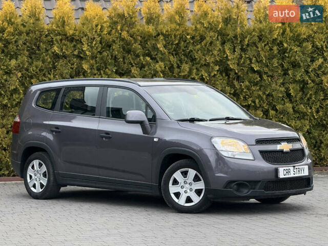 Серый Шевроле Орландо, объемом двигателя 1.8 л и пробегом 217 тыс. км за 7500 $, фото 14 на Automoto.ua