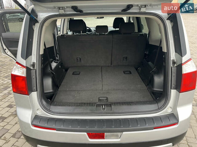 Серый Шевроле Орландо, объемом двигателя 2 л и пробегом 199 тыс. км за 8500 $, фото 21 на Automoto.ua