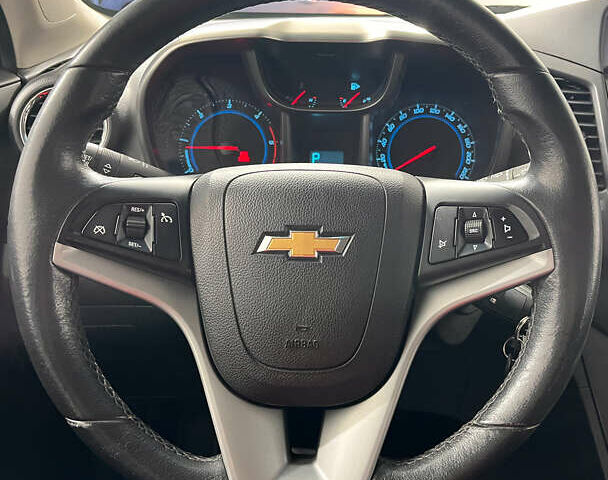 Серый Шевроле Орландо, объемом двигателя 2 л и пробегом 166 тыс. км за 11850 $, фото 8 на Automoto.ua