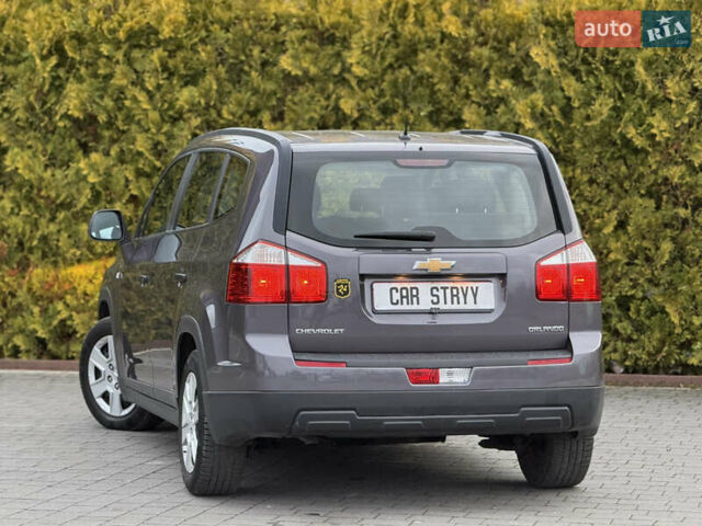 Серый Шевроле Орландо, объемом двигателя 1.8 л и пробегом 217 тыс. км за 7500 $, фото 16 на Automoto.ua