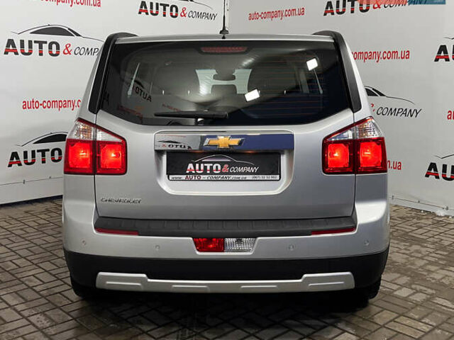 Серый Шевроле Орландо, объемом двигателя 2 л и пробегом 166 тыс. км за 11850 $, фото 3 на Automoto.ua