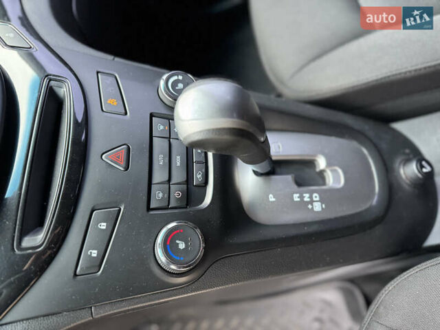 Серый Шевроле Орландо, объемом двигателя 1.8 л и пробегом 186 тыс. км за 8700 $, фото 16 на Automoto.ua