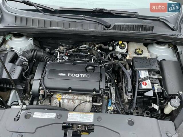 Серый Шевроле Орландо, объемом двигателя 1.8 л и пробегом 66 тыс. км за 13500 $, фото 8 на Automoto.ua