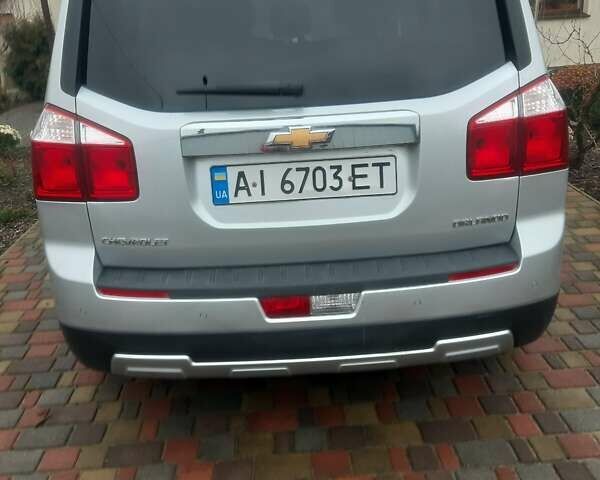 Серый Шевроле Орландо, объемом двигателя 1.8 л и пробегом 66 тыс. км за 13500 $, фото 3 на Automoto.ua