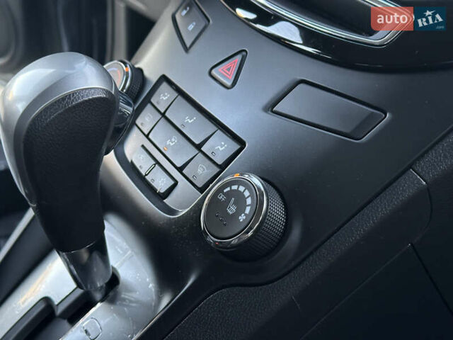 Серый Шевроле Орландо, объемом двигателя 1.6 л и пробегом 75 тыс. км за 12999 $, фото 38 на Automoto.ua