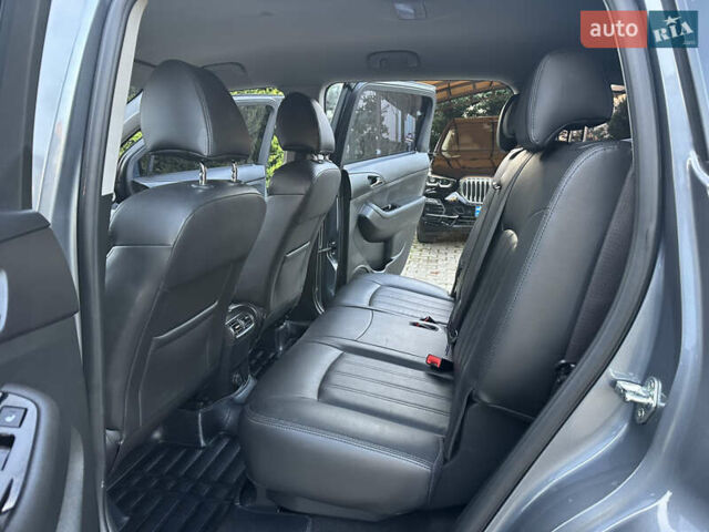 Серый Шевроле Орландо, объемом двигателя 1.6 л и пробегом 75 тыс. км за 12999 $, фото 22 на Automoto.ua