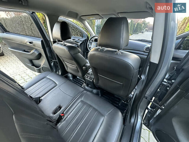 Серый Шевроле Орландо, объемом двигателя 1.6 л и пробегом 75 тыс. км за 12999 $, фото 24 на Automoto.ua