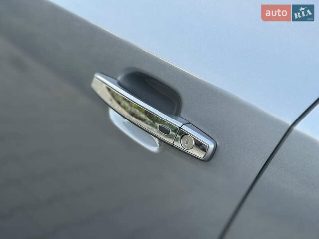 Серый Шевроле Орландо, объемом двигателя 1.6 л и пробегом 75 тыс. км за 12999 $, фото 18 на Automoto.ua