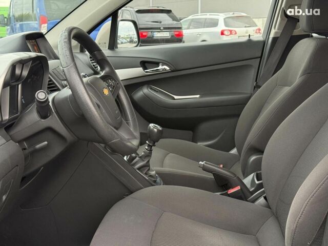 Шевроле Орландо 2016 в Львове на Automoto.ua Серый Шевроле Орландо, объемом двигателя 1.4 л и пробегом 117 тыс. км за 7890 $, фото 15 на Automoto.ua