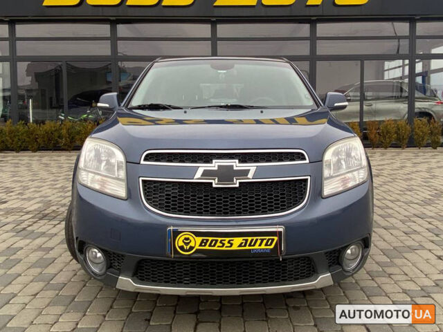 Синий Шевроле Орландо, объемом двигателя 2 л и пробегом 173 тыс. км за 12000 $, фото 1 на Automoto.ua