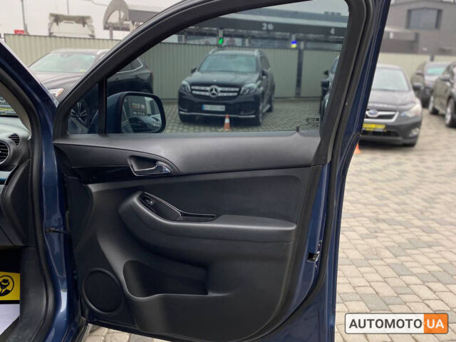 Синий Шевроле Орландо, объемом двигателя 2 л и пробегом 173 тыс. км за 12000 $, фото 20 на Automoto.ua