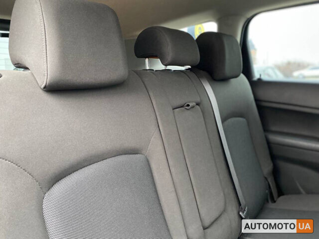 Синий Шевроле Орландо, объемом двигателя 2 л и пробегом 173 тыс. км за 12000 $, фото 25 на Automoto.ua