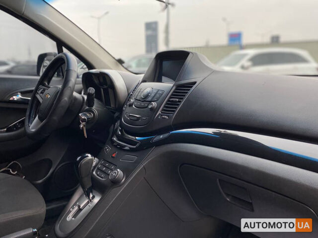 Синий Шевроле Орландо, объемом двигателя 2 л и пробегом 173 тыс. км за 12000 $, фото 16 на Automoto.ua