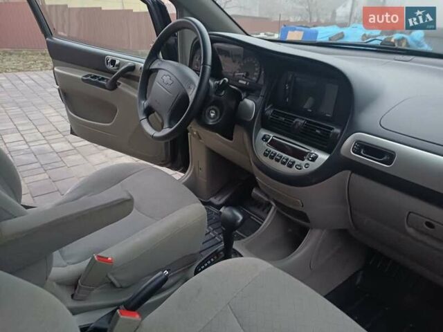 Черный Шевроле Реззо, объемом двигателя 2 л и пробегом 165 тыс. км за 4200 $, фото 11 на Automoto.ua