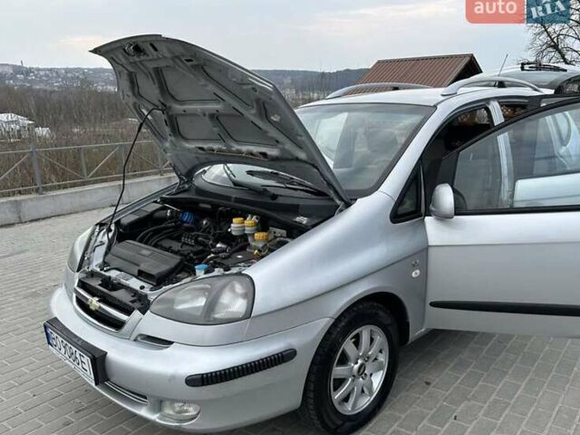 Серый Шевроле Реззо, объемом двигателя 1.6 л и пробегом 185 тыс. км за 3444 $, фото 2 на Automoto.ua