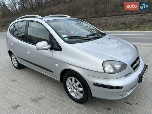 Серый Шевроле Реззо, объемом двигателя 1.6 л и пробегом 185 тыс. км за 3444 $, фото 19 на Automoto.ua