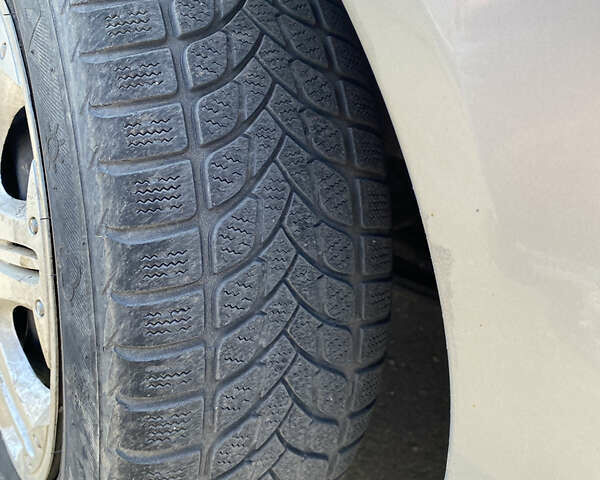 Серый Шевроле Реззо, объемом двигателя 1.6 л и пробегом 230 тыс. км за 3800 $, фото 18 на Automoto.ua