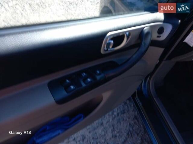 Синий Шевроле Реззо, объемом двигателя 1.6 л и пробегом 177 тыс. км за 2850 $, фото 11 на Automoto.ua