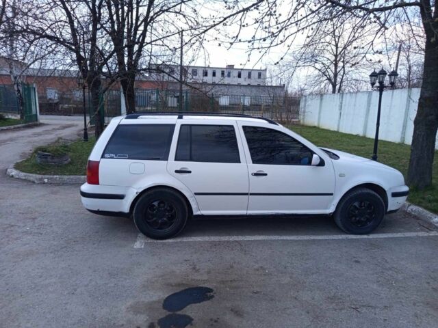 Білий Шевроле ССР, об'ємом двигуна 0 л та пробігом 237 тис. км за 1699 $, фото 1 на Automoto.ua