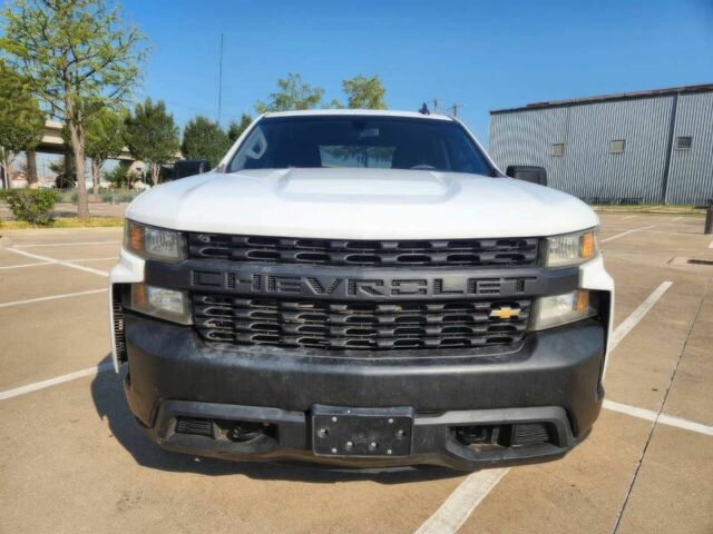 Белый Шевроле Сильверадо, объемом двигателя 5.3 л и пробегом 39 тыс. км за 27000 $, фото 1 на Automoto.ua