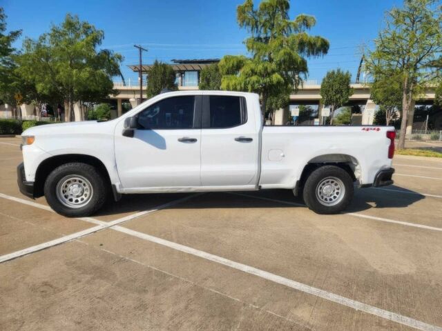 Белый Шевроле Сильверадо, объемом двигателя 5.3 л и пробегом 39 тыс. км за 27000 $, фото 3 на Automoto.ua