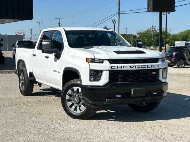 Белый Шевроле Сильверадо, объемом двигателя 6.6 л и пробегом 48 тыс. км за 11800 $, фото 4 на Automoto.ua