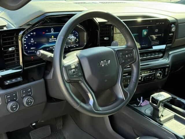 Белый Шевроле Сильверадо, объемом двигателя 3 л и пробегом 16 тыс. км за 22500 $, фото 8 на Automoto.ua