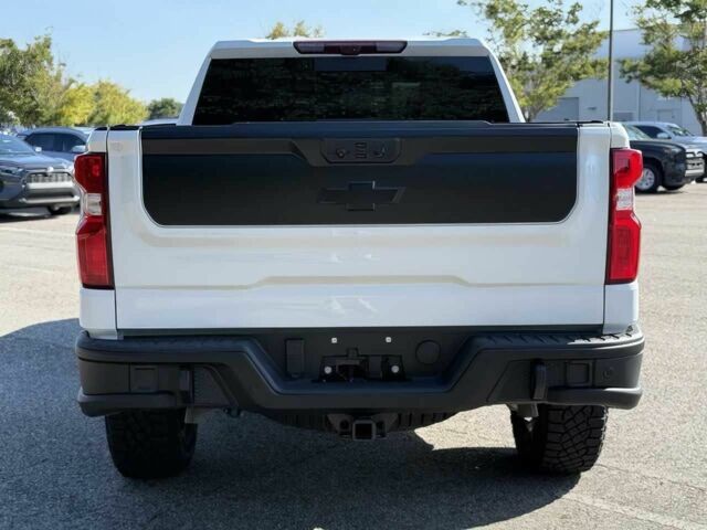 Белый Шевроле Сильверадо, объемом двигателя 3 л и пробегом 16 тыс. км за 22500 $, фото 4 на Automoto.ua