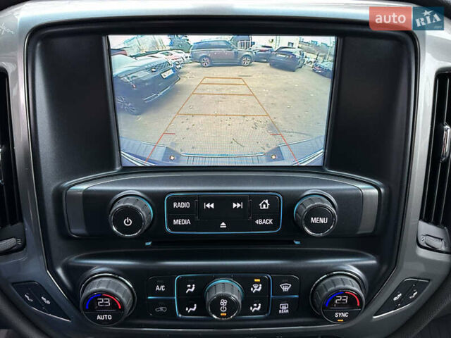 Черный Шевроле Сильверадо, объемом двигателя 5.33 л и пробегом 45 тыс. км за 28999 $, фото 27 на Automoto.ua