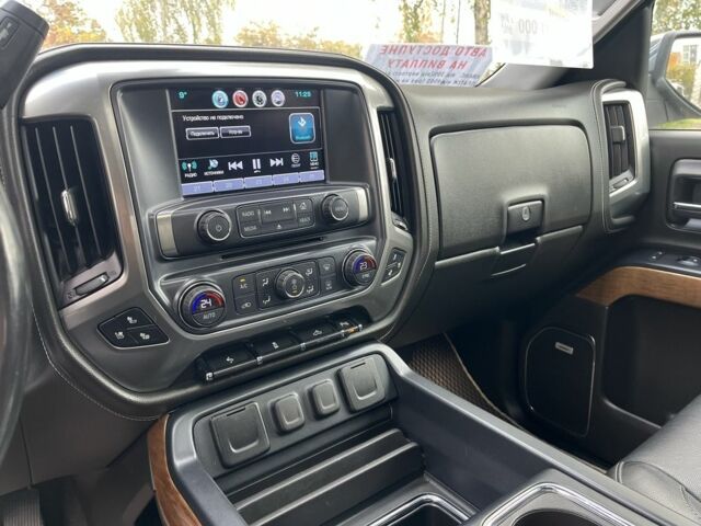 Черный Шевроле Сильверадо, объемом двигателя 5.3 л и пробегом 95 тыс. км за 33000 $, фото 12 на Automoto.ua