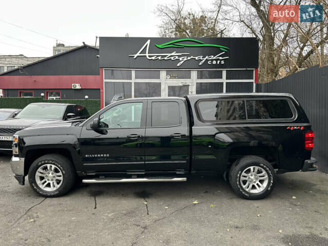 Черный Шевроле Сильверадо, объемом двигателя 5.33 л и пробегом 45 тыс. км за 28999 $, фото 4 на Automoto.ua