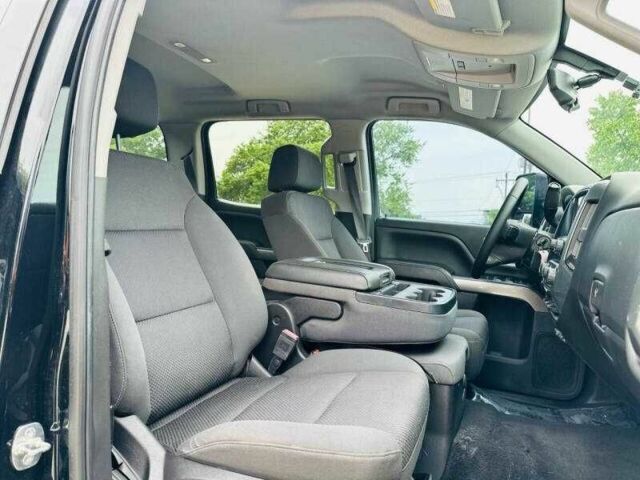 Черный Шевроле Сильверадо, объемом двигателя 5.3 л и пробегом 55 тыс. км за 6500 $, фото 8 на Automoto.ua