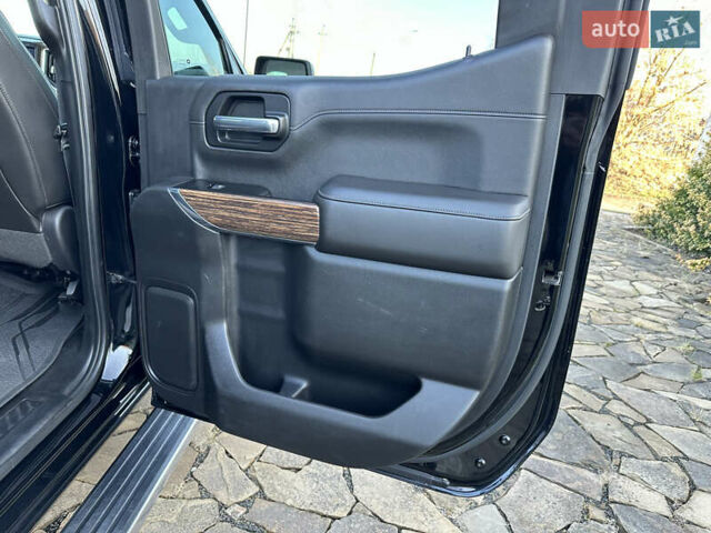 Черный Шевроле Сильверадо, объемом двигателя 6.2 л и пробегом 78 тыс. км за 49999 $, фото 65 на Automoto.ua