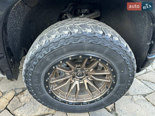 Черный Шевроле Сильверадо, объемом двигателя 6.2 л и пробегом 78 тыс. км за 49999 $, фото 39 на Automoto.ua