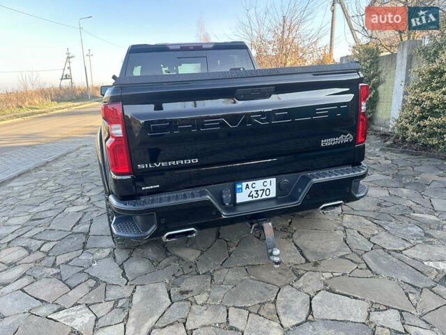 Черный Шевроле Сильверадо, объемом двигателя 6.2 л и пробегом 78 тыс. км за 49999 $, фото 5 на Automoto.ua