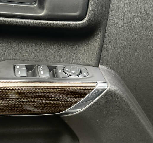 Черный Шевроле Сильверадо, объемом двигателя 5.33 л и пробегом 17 тыс. км за 43999 $, фото 35 на Automoto.ua