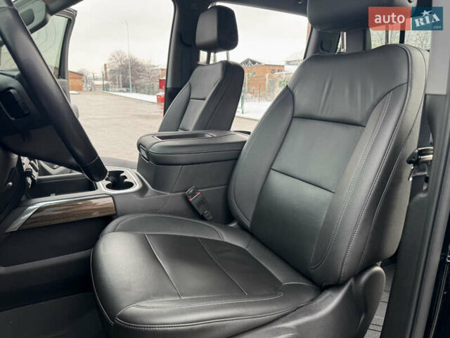 Черный Шевроле Сильверадо, объемом двигателя 5.33 л и пробегом 17 тыс. км за 43999 $, фото 38 на Automoto.ua