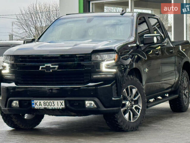 Черный Шевроле Сильверадо, объемом двигателя 5.33 л и пробегом 17 тыс. км за 43999 $, фото 1 на Automoto.ua