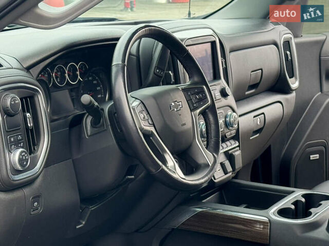 Черный Шевроле Сильверадо, объемом двигателя 5.33 л и пробегом 17 тыс. км за 43999 $, фото 36 на Automoto.ua